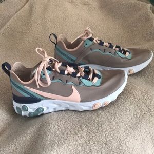 Nike react sneakers - Women’s size 7